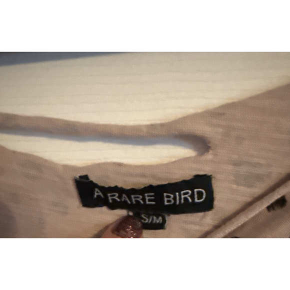 Women's A Rare Bird Short Sleeve Tee S Beige Black Leopard Print - Picture 3 of 3